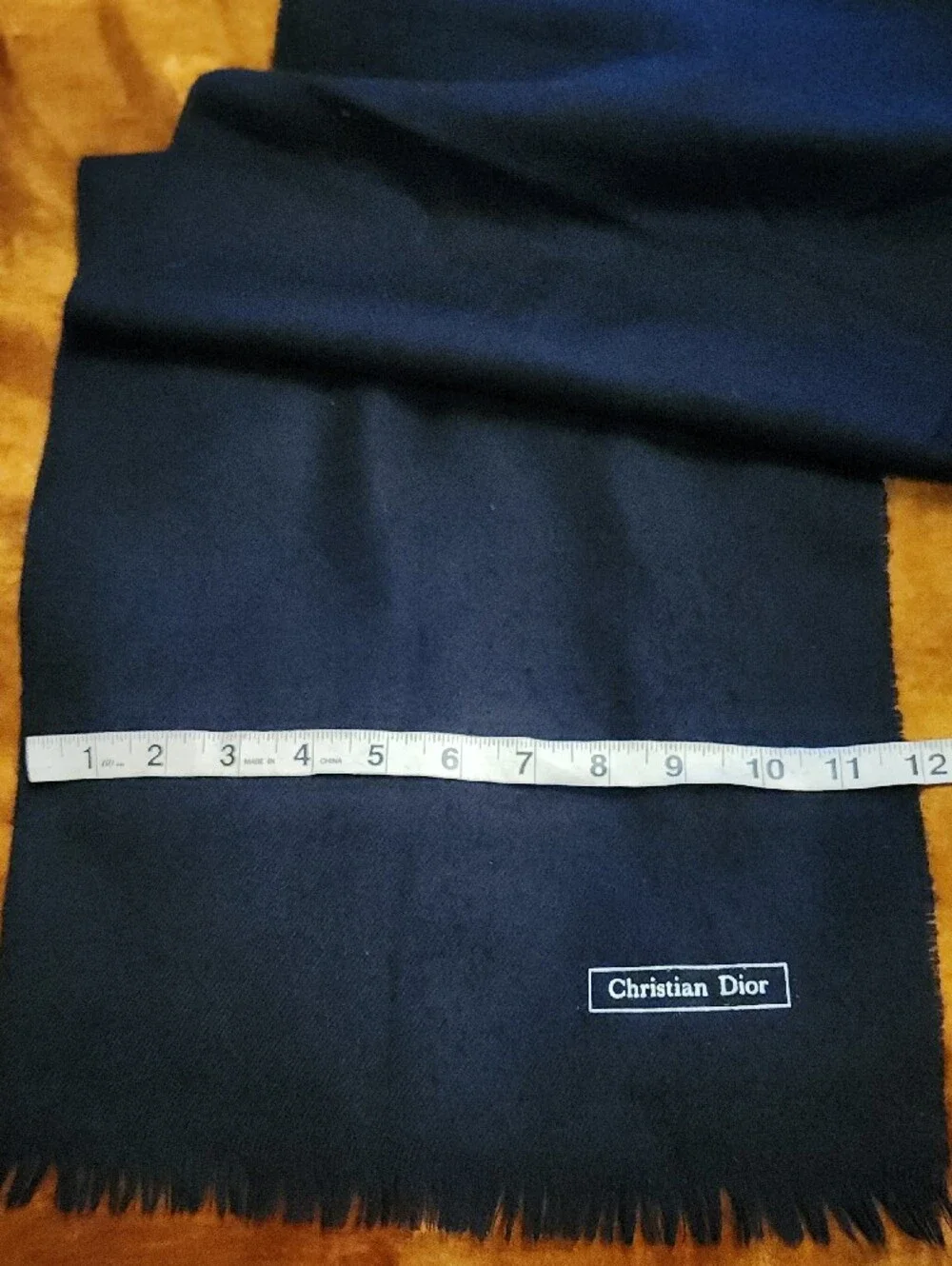 Dior simple item label